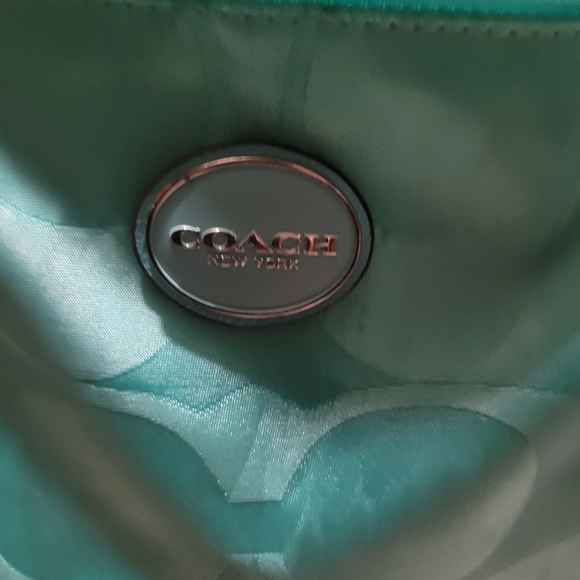 Purse - Picture 3 of 7